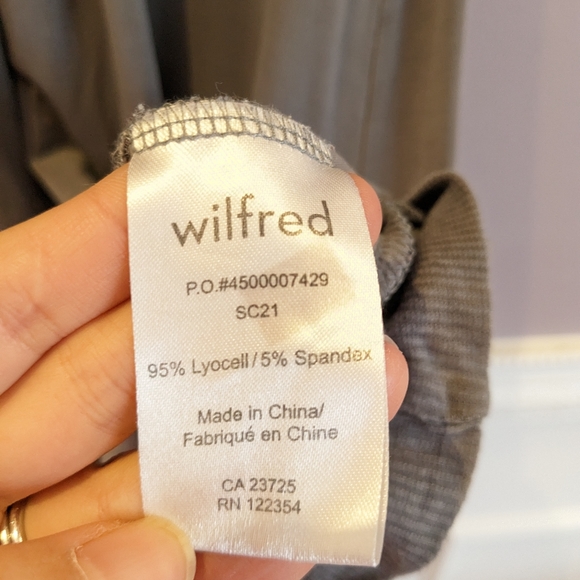 WILFRED Aritzia Tunic Dress Grey Draped V Neck Short sleeve Bubble Hem Mini Sz S - Picture 6 of 7